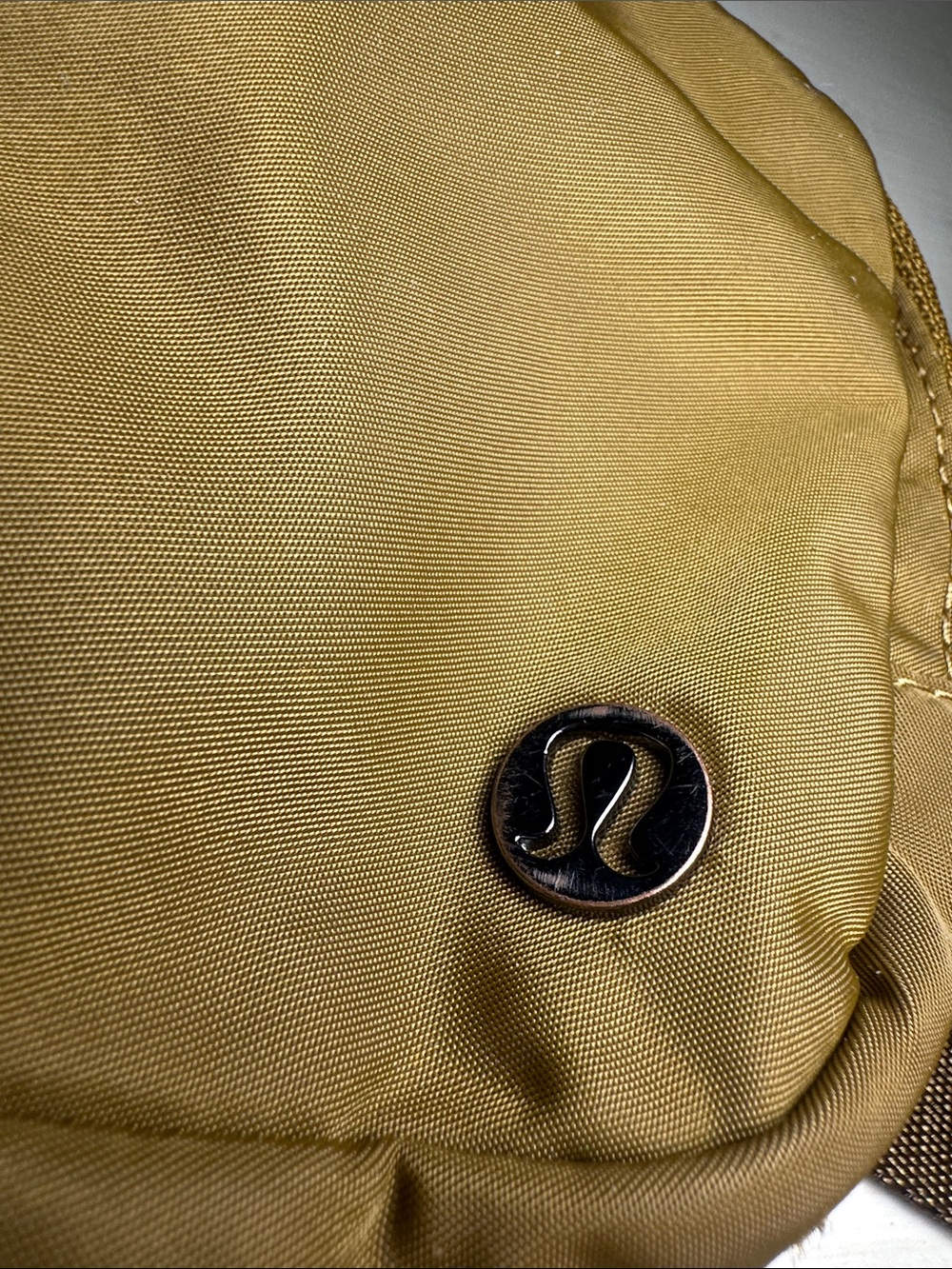 Lululemon Athletica dark Tan Belt crossbody adjustable Bag - Picture 4 of 7